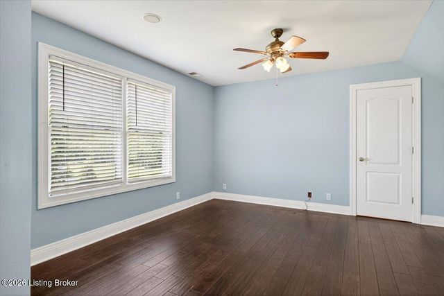 451 Todd Dr, Simpsonville, KY 40067
