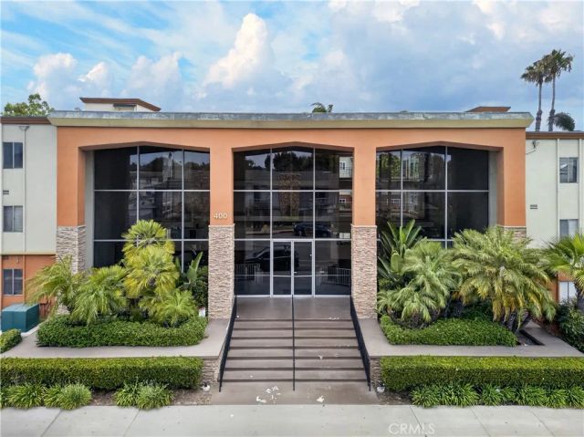 400 N Acacia Avenue B17, Fullerton, CA 92831
