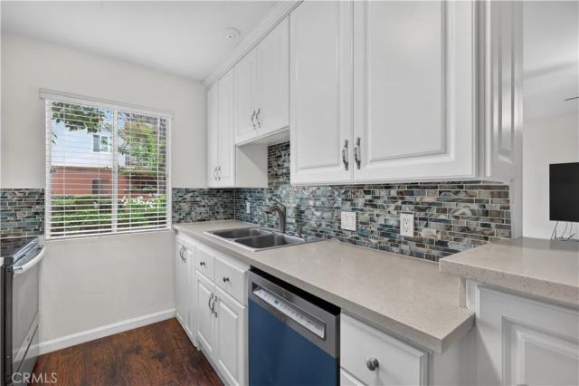 400 N Acacia Avenue B17, Fullerton, CA 92831