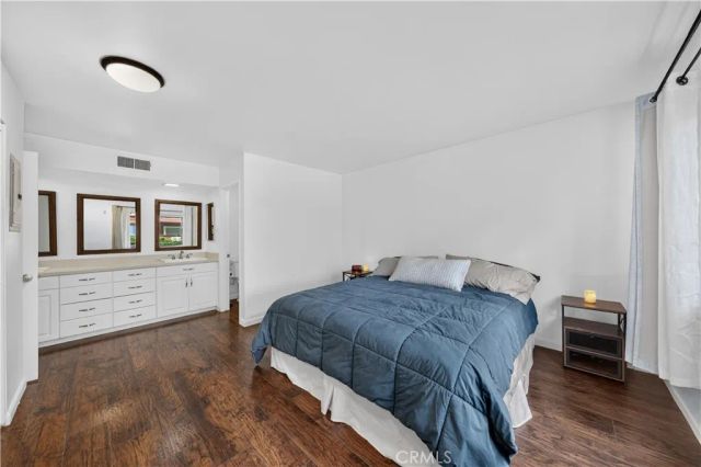 400 N Acacia Avenue B17, Fullerton, CA 92831