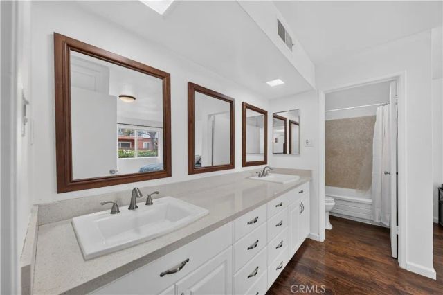 400 N Acacia Avenue B17, Fullerton, CA 92831