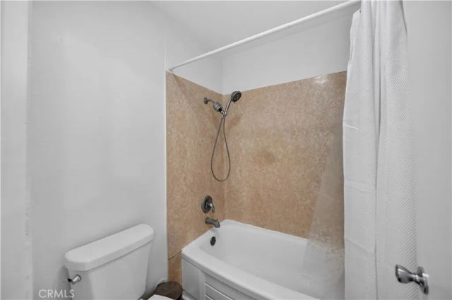 400 N Acacia Avenue B17, Fullerton, CA 92831