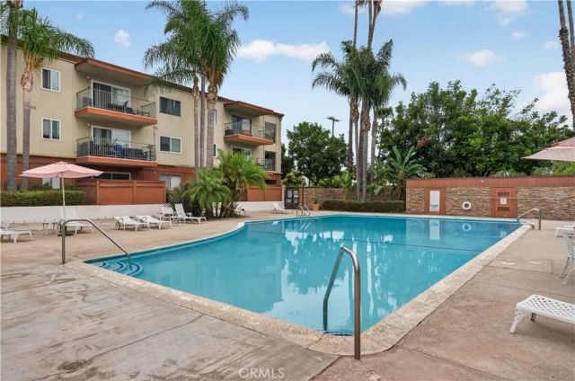 400 N Acacia Avenue B17, Fullerton, CA 92831