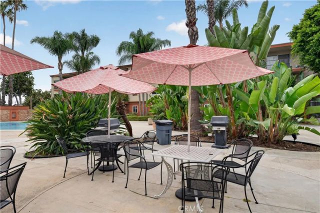 400 N Acacia Avenue B17, Fullerton, CA 92831