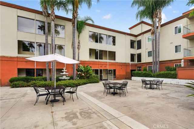 400 N Acacia Avenue B17, Fullerton, CA 92831