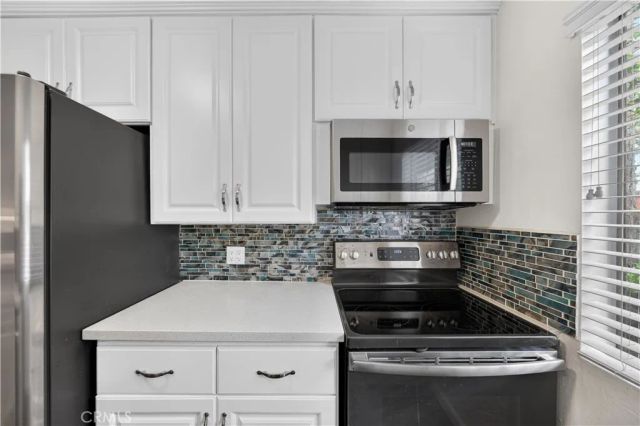 400 N Acacia Avenue B17, Fullerton, CA 92831