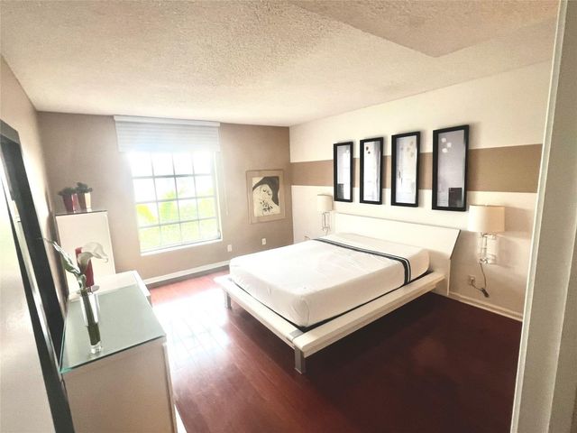 2211 NE 67th Street 1128, Fort Lauderdale, FL 33308