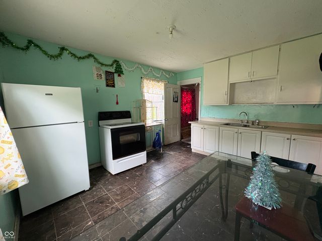 2177 Gent Avenue, Indianapolis, IN 46202