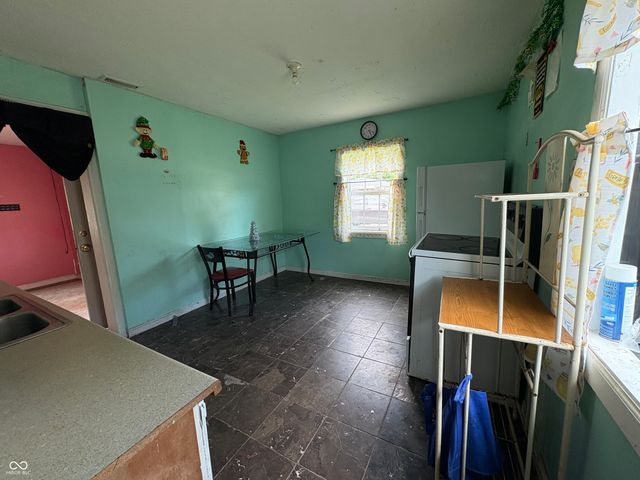 2177 Gent Avenue, Indianapolis, IN 46202