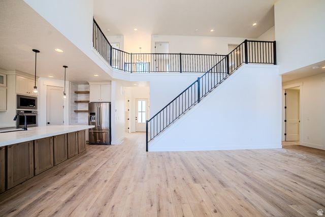 10929 S LITTLE SAHARA, South Jordan, UT 84009