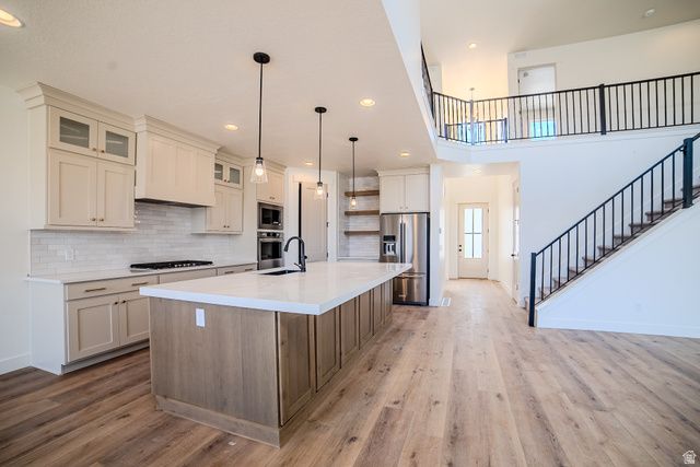 10929 S LITTLE SAHARA, South Jordan, UT 84009