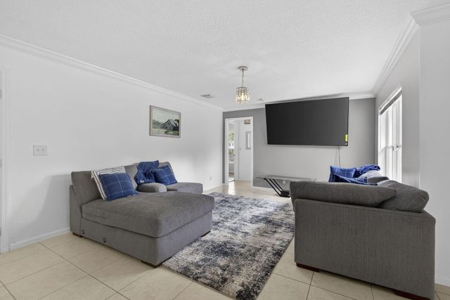 16931 N 78th Rd Road N, The Acreage, FL 33470