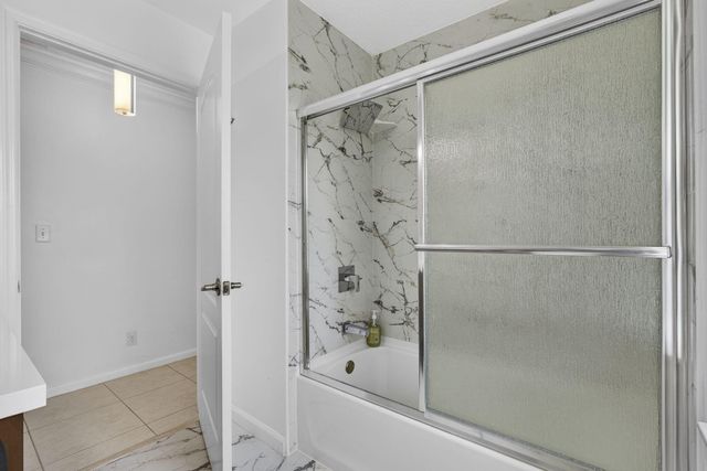 16931 N 78th Rd Road N, The Acreage, FL 33470