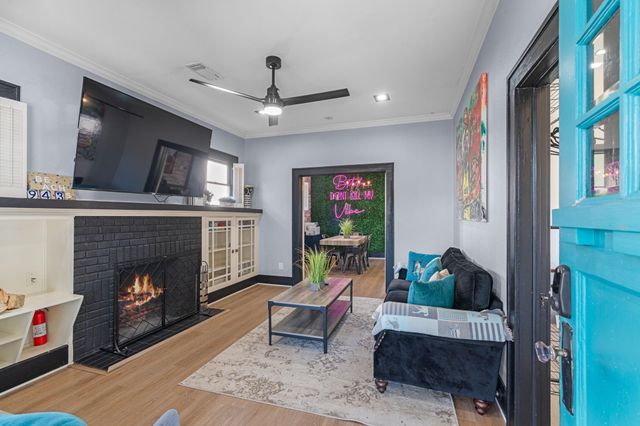 943 Pecore Street, Houston, TX 77009