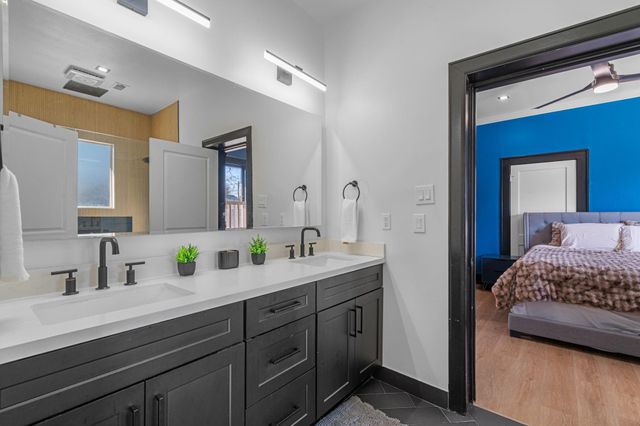 943 Pecore Street, Houston, TX 77009