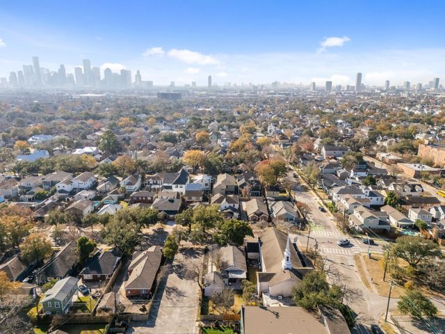943 Pecore Street, Houston, TX 77009