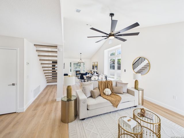 6727 Mary Todd, San Antonio, TX 78240