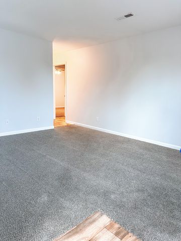 116 Ballygar St Apt H, Clarksville, TN 37043