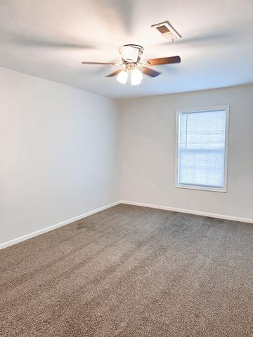 116 Ballygar St Apt H, Clarksville, TN 37043