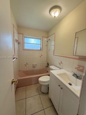 151 NW 164th Street, Miami, FL 33169
