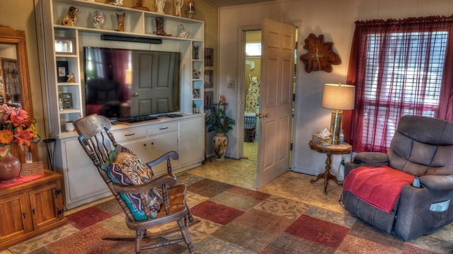 218 Trickling Creek, Leakey, TX 78873