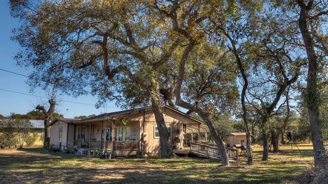 218 Trickling Creek, Leakey, TX 78873