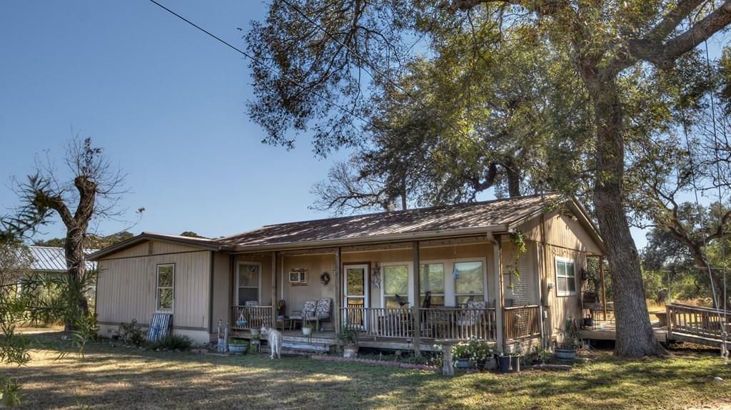 218 Trickling Creek, Leakey, TX 78873