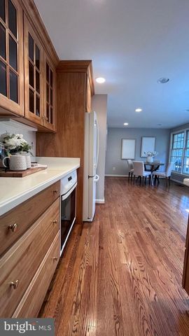 23 OLD CREEK CT, Potomac, MD 20854