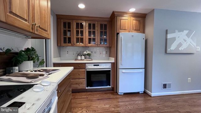 23 OLD CREEK CT, Potomac, MD 20854
