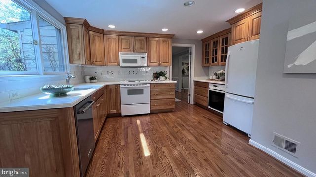 23 OLD CREEK CT, Potomac, MD 20854