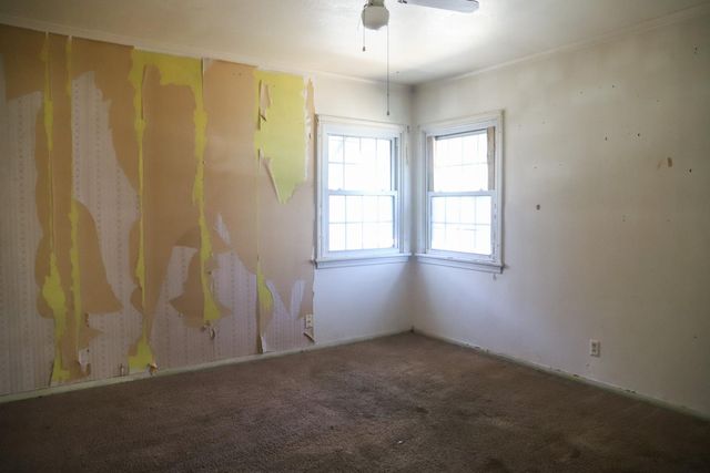 2033 Mayfair Drive E, Fresno, CA 93703