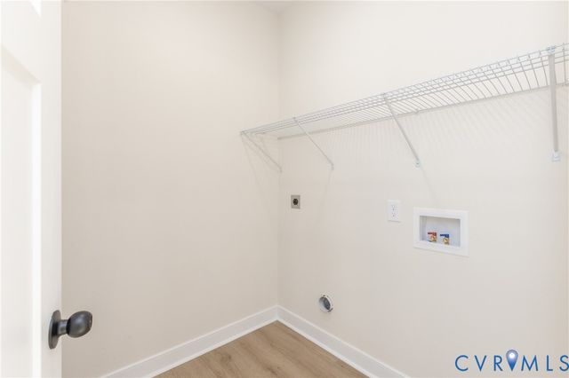 723 Harding St, Petersburg, VA 23803
