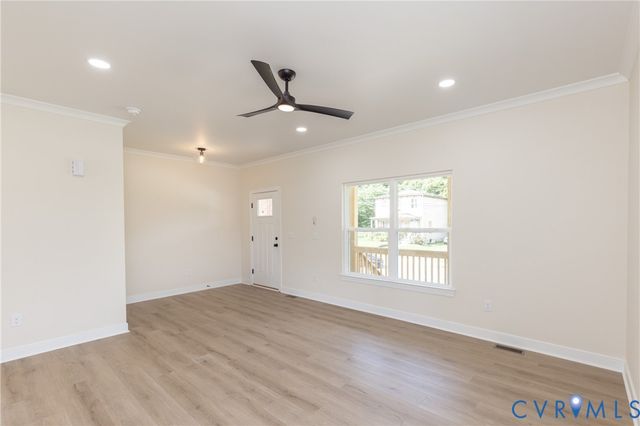 723 Harding St, Petersburg, VA 23803