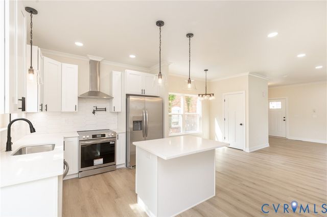 723 Harding St, Petersburg, VA 23803