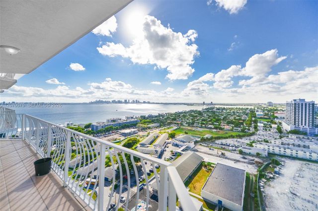 7601 E Treasure Drive PH103, North Bay Village, FL 33141