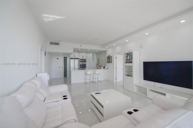 7601 E Treasure Drive PH103, North Bay Village, FL 33141