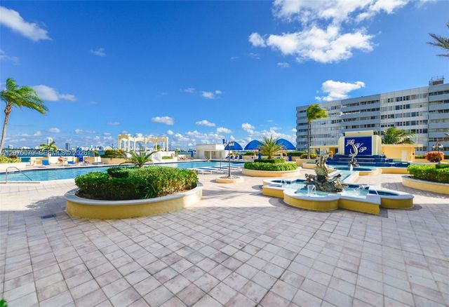 7601 E Treasure Drive PH103, North Bay Village, FL 33141