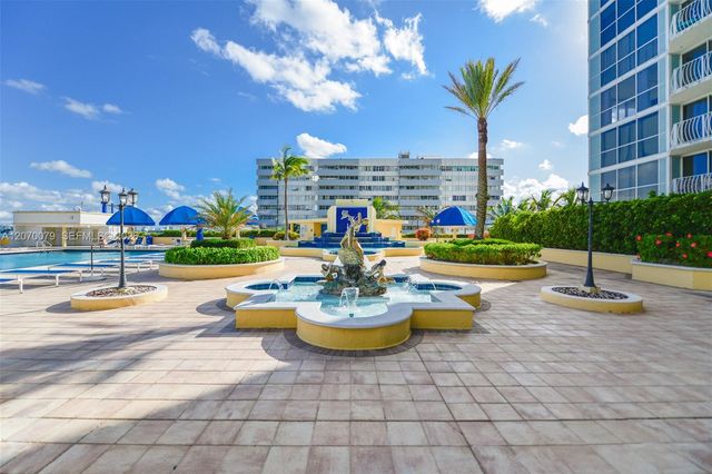 7601 E Treasure Drive PH103, North Bay Village, FL 33141