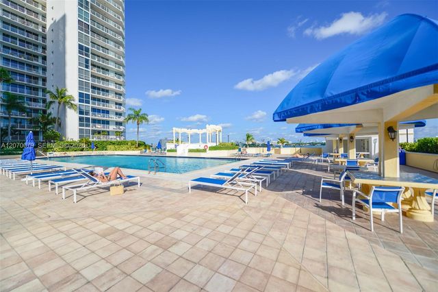7601 E Treasure Drive PH103, North Bay Village, FL 33141