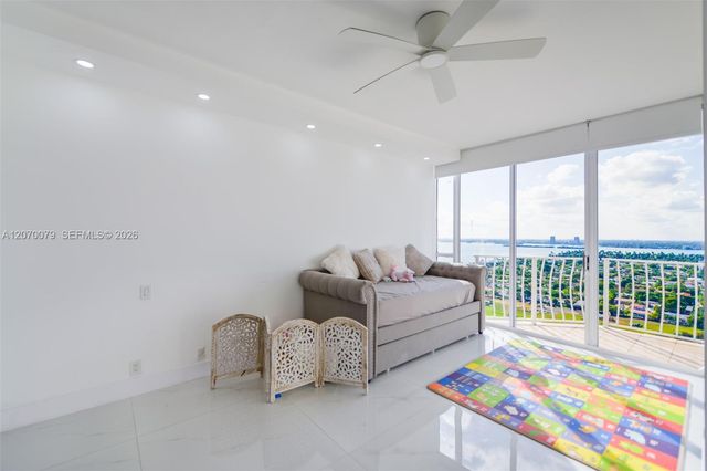 7601 E Treasure Drive PH103, North Bay Village, FL 33141