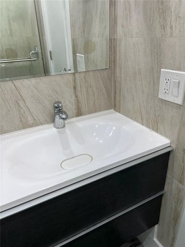 8657 SW 5th Street 108, Pembroke Pines, FL 33025