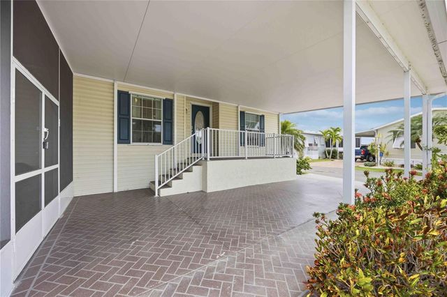 18 EMDEN CIRCLE, Punta Gorda, FL 33950