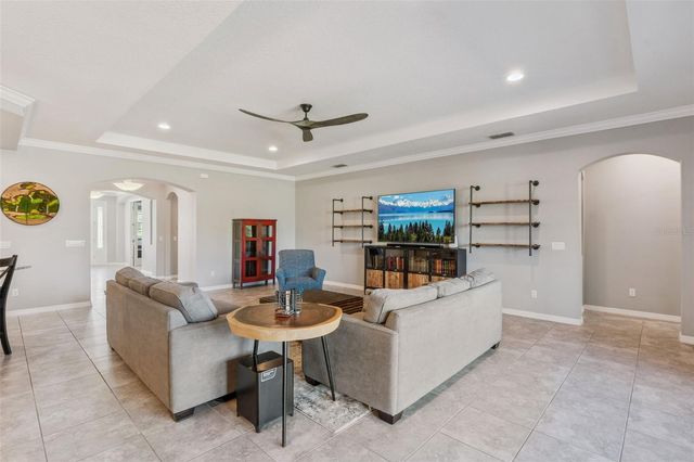 220 LEMONLEAF LANE, Oviedo, FL 32765