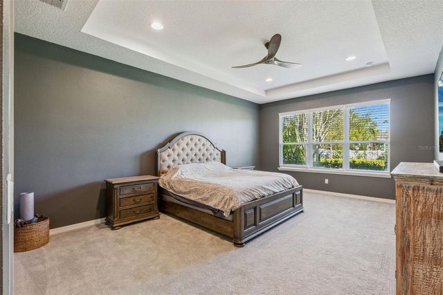 220 LEMONLEAF LANE, Oviedo, FL 32765