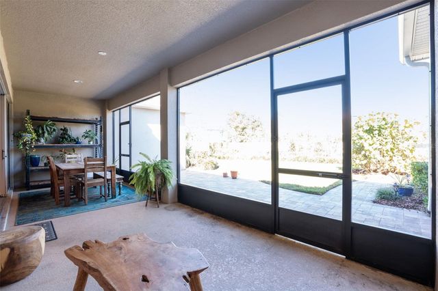 220 LEMONLEAF LANE, Oviedo, FL 32765