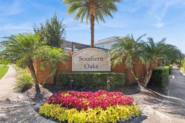 220 LEMONLEAF LANE, Oviedo, FL 32765