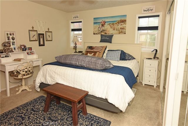 11620 Ridgemark Road, Apple Valley, CA 92308