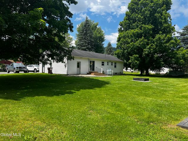 9 Troy Terrace, Granville, NY 12832