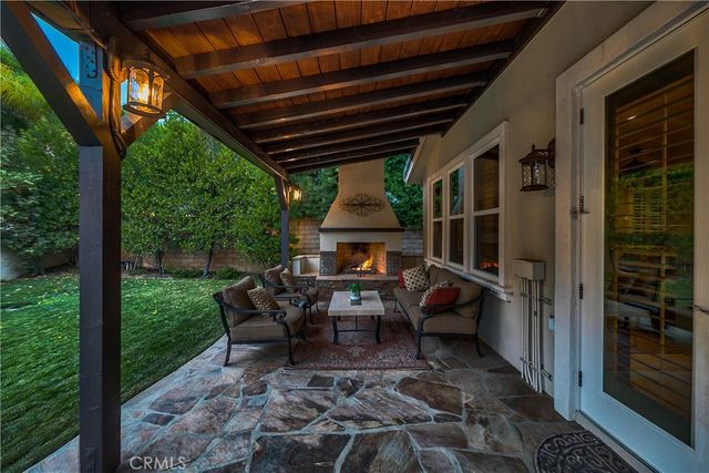 29345 Hacienda Ranch Court, Valencia, CA 91354