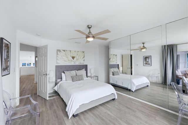 972 SANDPIPER CIRCLE 972, Bradenton, FL 34209